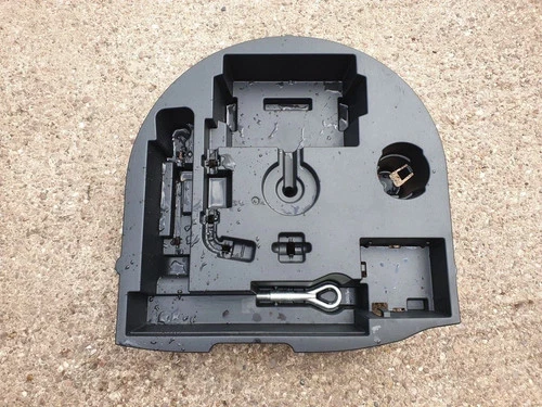 Nissan Juke F15 2010 - 2019 Boot Storage Tool Kit Holder 84975BV81A + Towing Eye