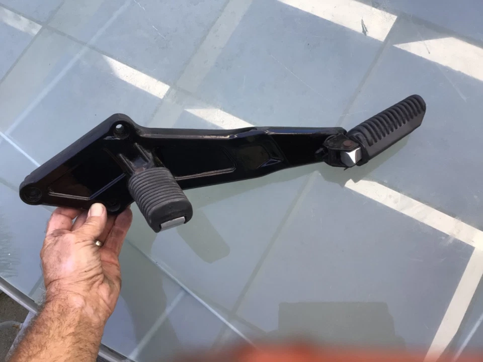 BMW K1 Foot Peg Plate Set - Image 3 of 4