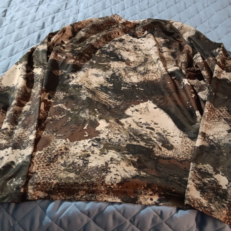Cabela's Men Camo Shirt XL