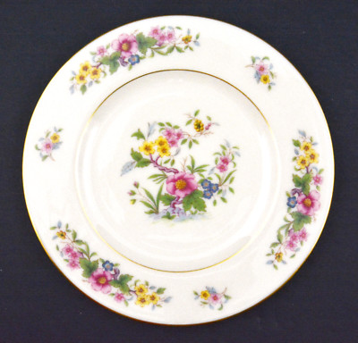 Lenox Avon Bread & Butter Plate Excellent Condition (6 3/8'') Gold TRim
