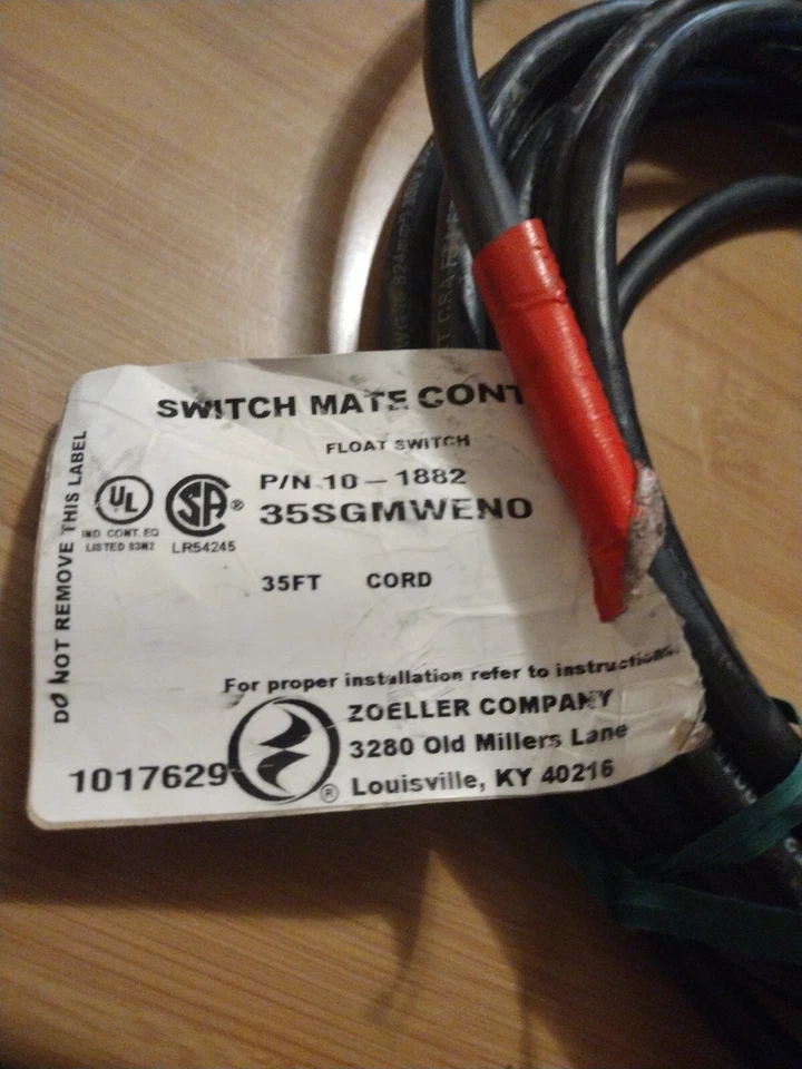 Interruptor de flotador de nivel variable Zoeller® 10-1882 con cable de 15 pies, 115/230 VAC Foto 2 de 4