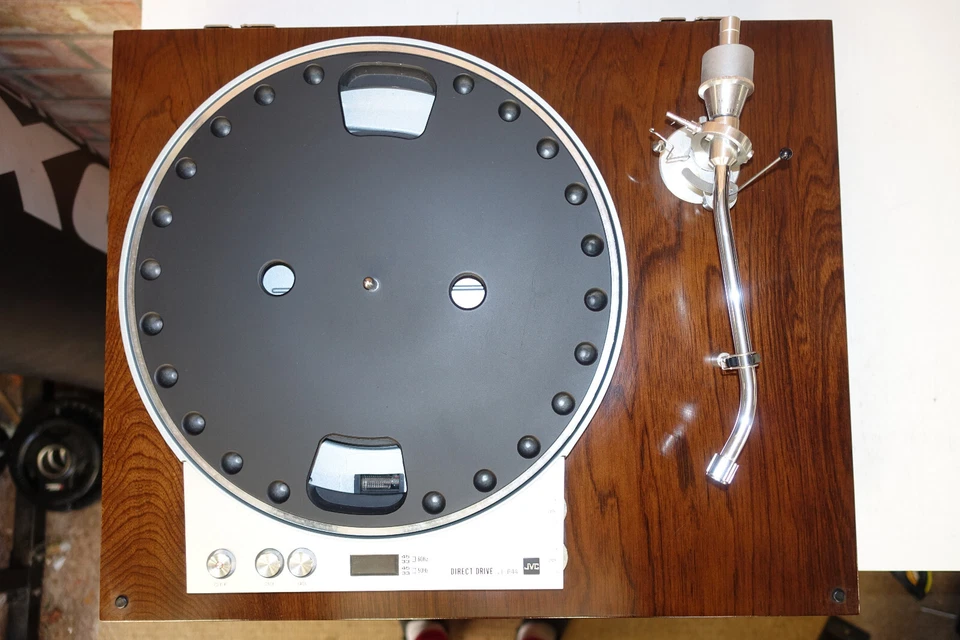 JVC JL-B44 Direct Drive Turntable - Good Condition - Works but Needs Attention - Image 4 of 4