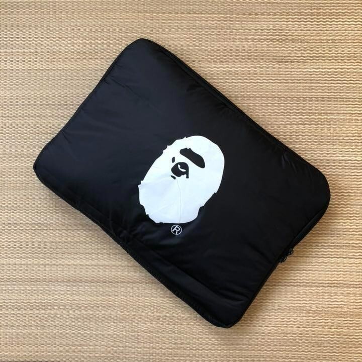 A BATHING APE(R) large multi-case BAPE Sleeve iPad Tablet