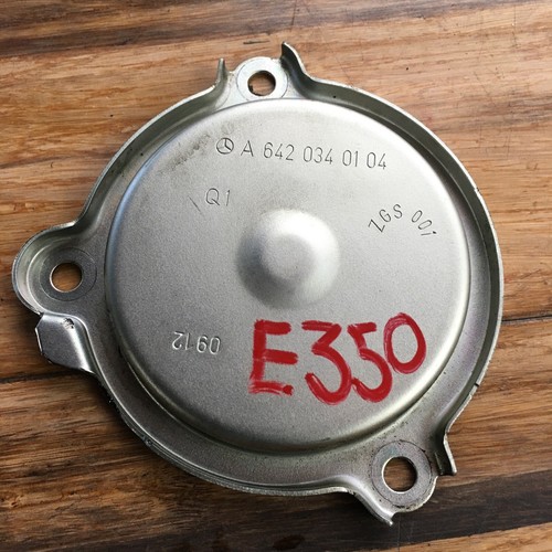 🚘MercedesBenz E W212 E350 2012 BLUETEC Balance Shaft Cap A6420340104