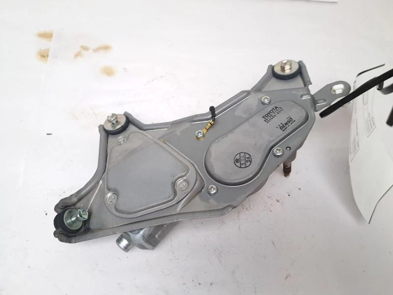 MOTOR LAVAPARABRISAS TRASERO para Toyota Prius 2008 Foto 3 de 4