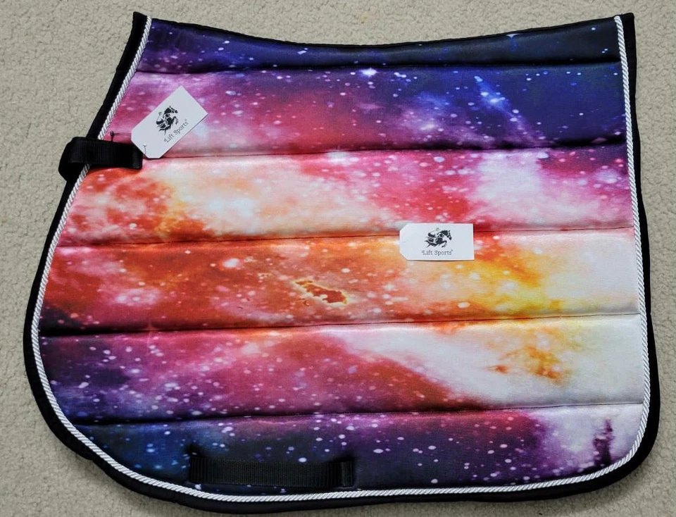 Almohadilla de silla de montar inglesa estilo galaxia caballo con capó de mosca a juego oreja red máscara velo Foto 3 de 3