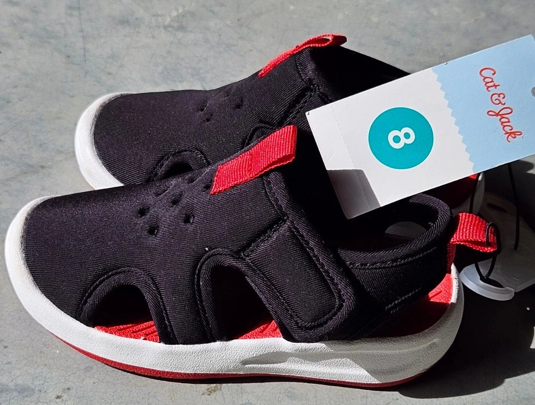 Boys sneakers size 8 sale
