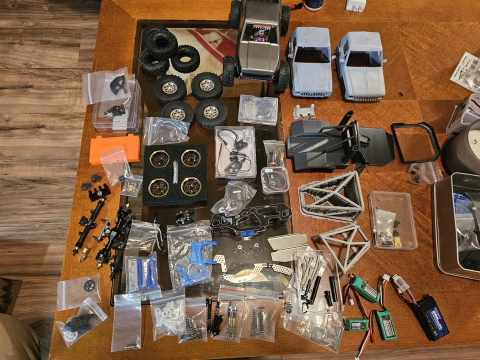 Lote SCX24: Hardpark Rc, Veng RC, NEXX, etc. Foto 2 de 4