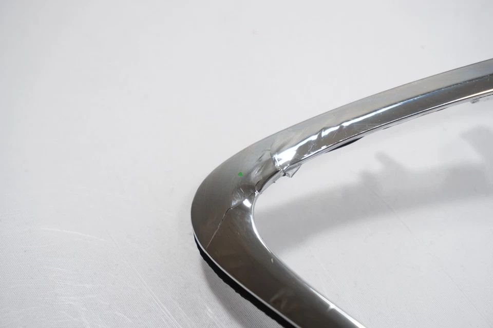 **DAÑOS CROMADOS** 06-11 MOLDURA BISEL FARO LEXUS GS430 GS450H Foto 4 de 4