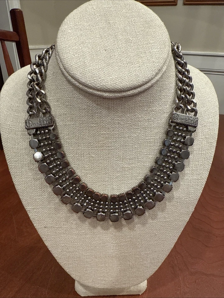 Collar Edición Limitada Rachel Zoe Caja Estilo Tono Plata Cristal Swarovski Foto 4 de 4