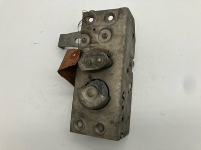 53-66 Studebaker Passenger Truck Lark LH Front Door Latch NOS 1323507