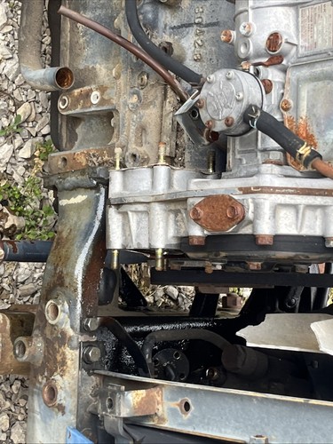 ISEKI TL2500 2 Hydraulic Pumps Power Steering Pump / Hydraulic Pump - Picture 3 of 7