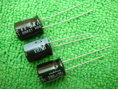15p Nichicon VR(M) 35v 330uf Radial Capacitors 10X13