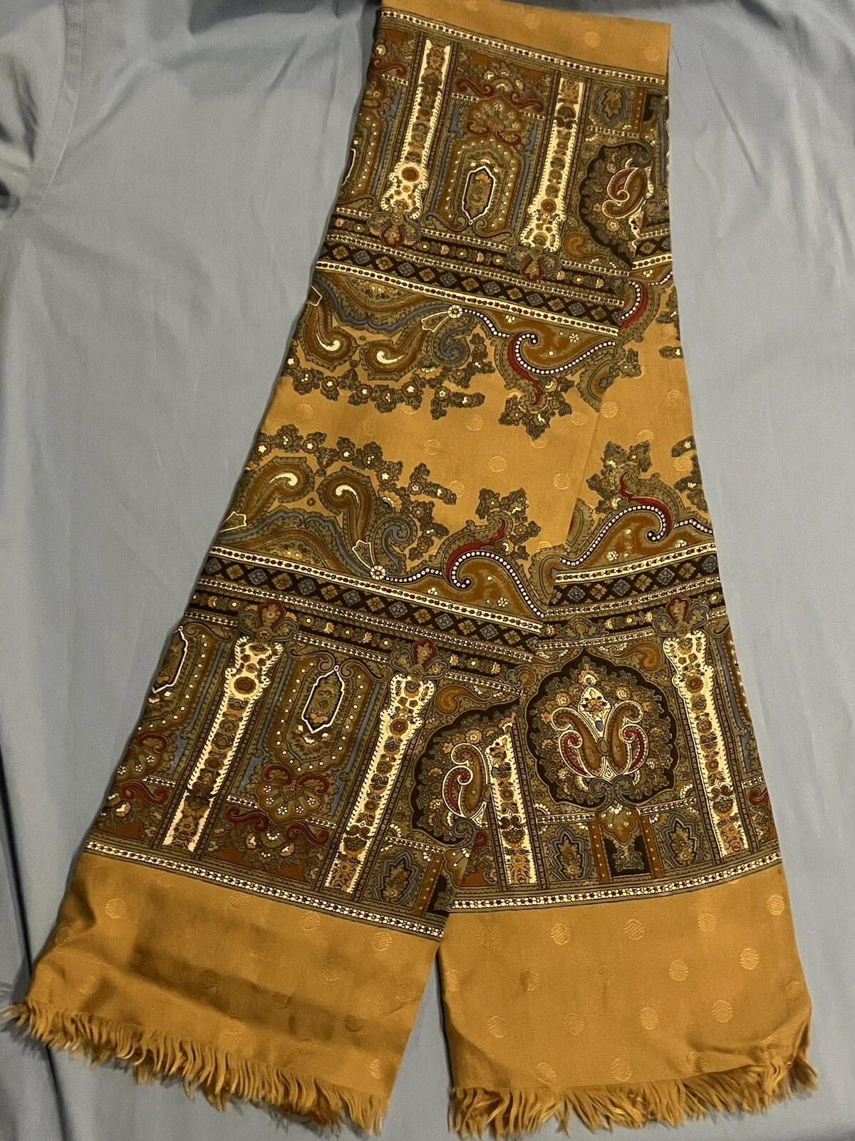 Foulard vintage Christian Dior en soie Julius Garfinckel certificat d'authenticité