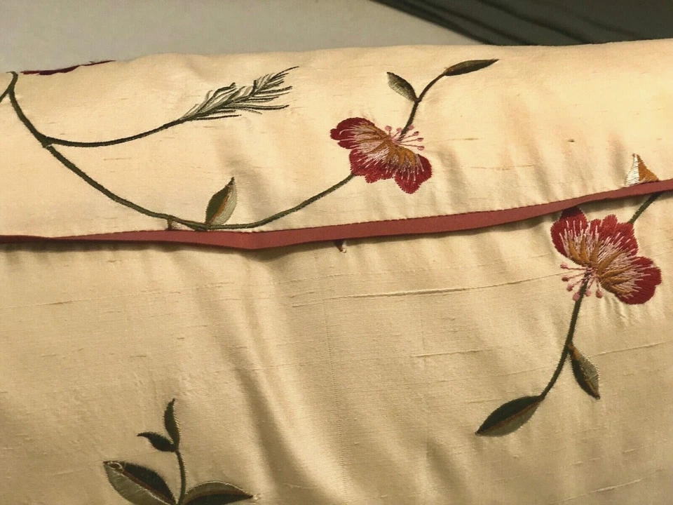 SPRING FLOWERS IN BLOOM. ACCENT PILLOW COVER, SILK EMBROIDERY, MULTI ON IVORY - Image 3 of 3