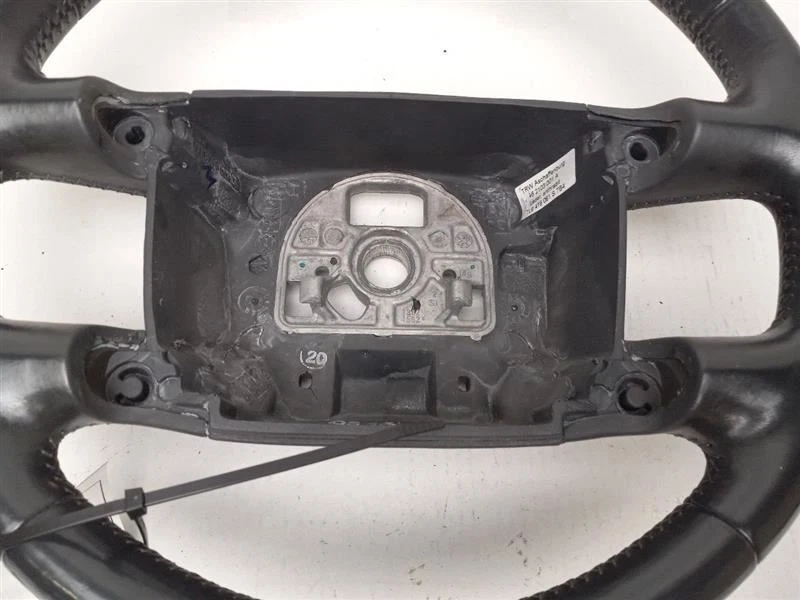 Volante se adapta a VOLKSWAGEN TOUAREG 2006 Foto 2 de 4