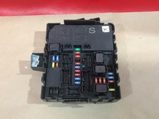 2011-2013 Infiniti Qx56 Fuse Relay Box Integrated Power Module Ipdm 284b7 1la0a 2011-2013 Infiniti Qx56 Fuse Relay Box Integrated Power Module Ipdm 284b7 1la0a