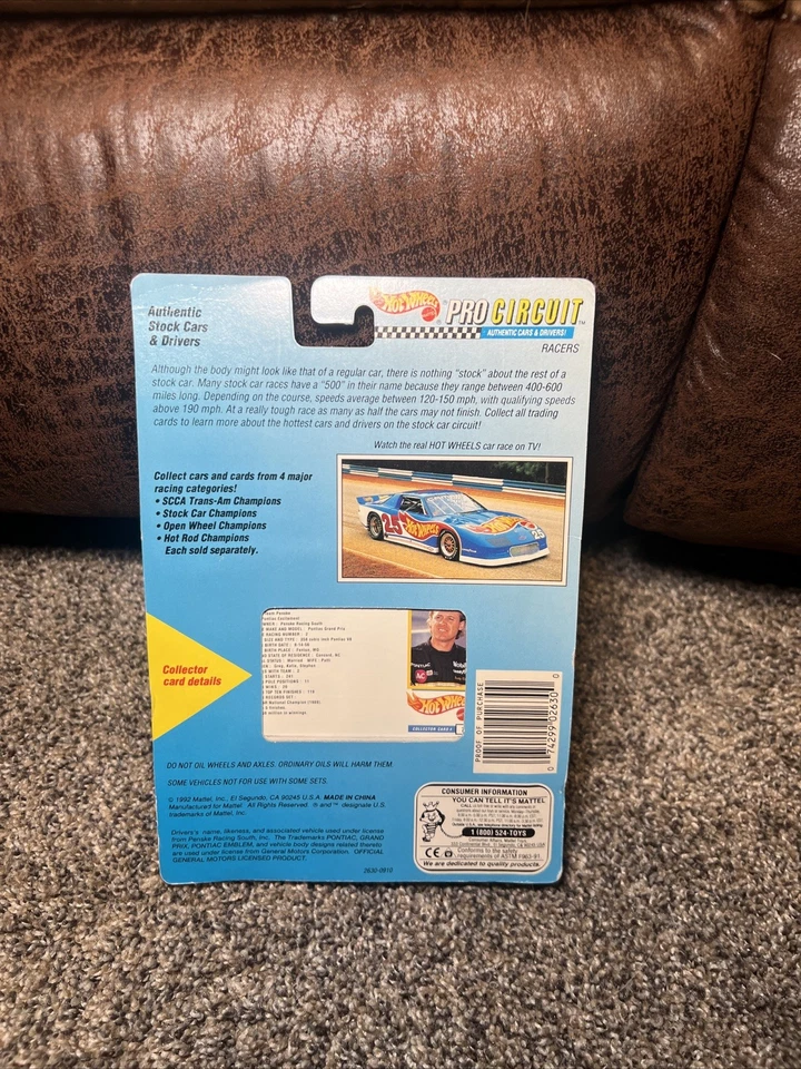 Hot Wheels Rusty Wallace #2 PONITAC 1:64 NASCAR 1992 Гран-при и карта 1:64 - Изображение 4 из 4