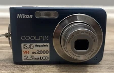 Nikon Coolpix S210 8.0MP Digital Camera Blue With batteries & Charger tested