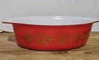 Vintage 1960s Pyrex Promotional Golden Poinsettias Casserole Dish  2.5 QT No Lid