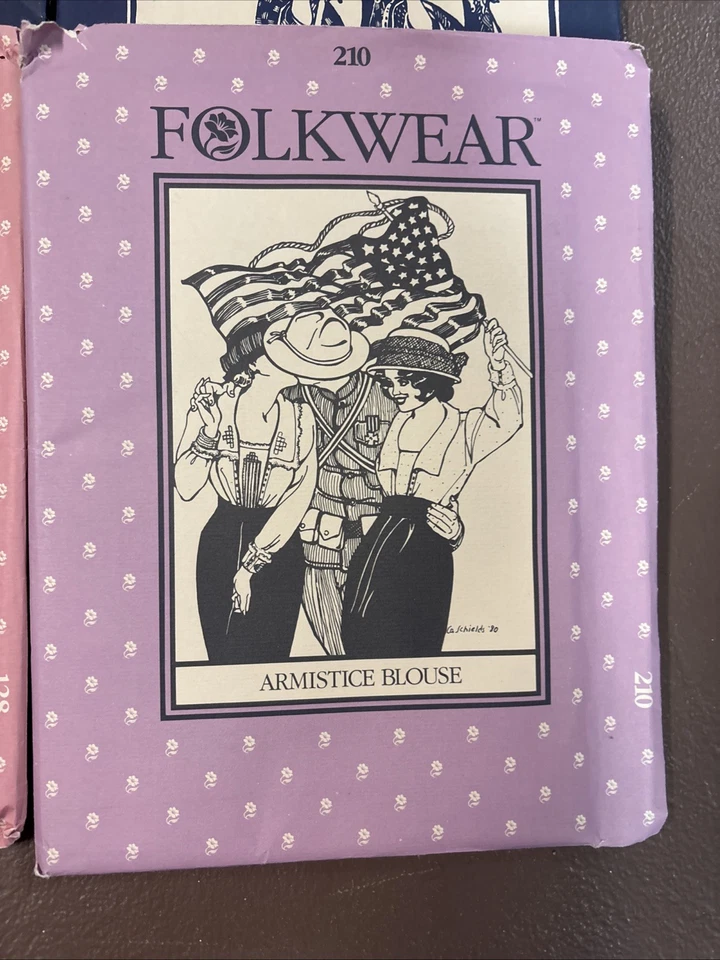 1982年民间服装图案5件未切割阅读说明见照片 — 第 4/4 张图片