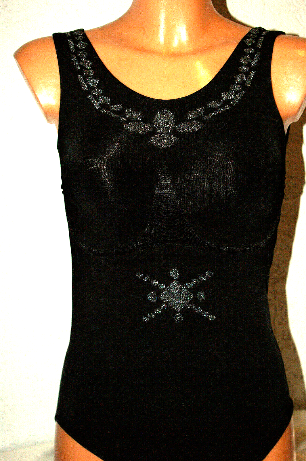 Picture 1 of 4