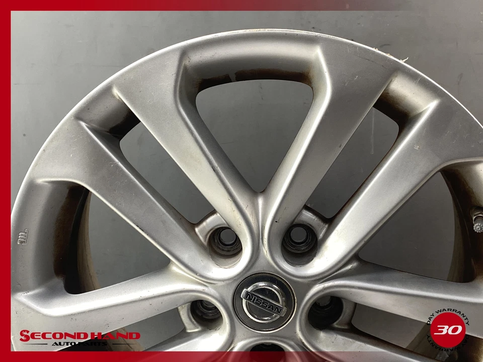 Llanta de aleación Nissan Juke 2011-2016 5 radios dobles 17x7 OEM, 560-62559 Foto 3 de 4