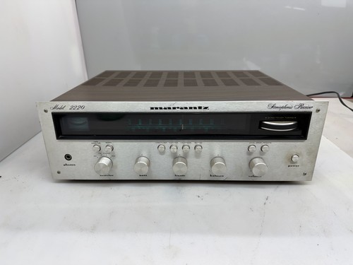 Marantz Model 2220 Stereophonic Receiver