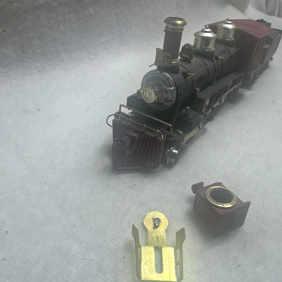 AHM Ho Scale Virginia, And Truckee 4-4-0 Steam Locomotive Engine For Train Set - Image 2 of 4
