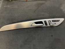 Mercedes-Benz GLE (W166 - C292) 2016 Verkleidung Tür vorne A1667203922 PTG9241 Mercedes-Benz GLE (W166 - C292) 2016 Verkleidung Tür vorne A1667203922 PTG9241