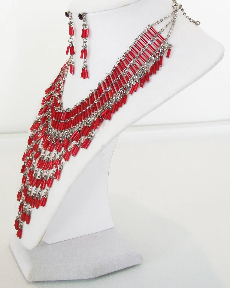 DESIGNER INSPIRED RED CRYSTAL ACRYLIC BEAD CHEVRON HANDMADE NECKLACE JEWELRY SET - Image 2 of 4