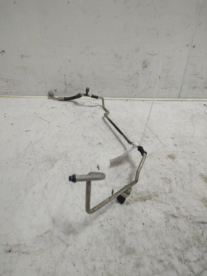 Manguera líquida Kia Rio 2012 2013 aire acondicionado genuina OEM 977741W100 Foto 2 de 3