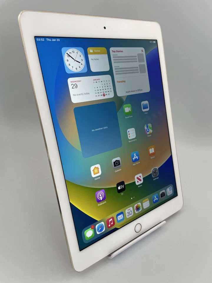 Apple iPad Pro 1st Gen 9.7" A1673 Gold Wi-Fi 32GB 128GB 256GB 12MP iPadOS Tablet - Image 4 of 4