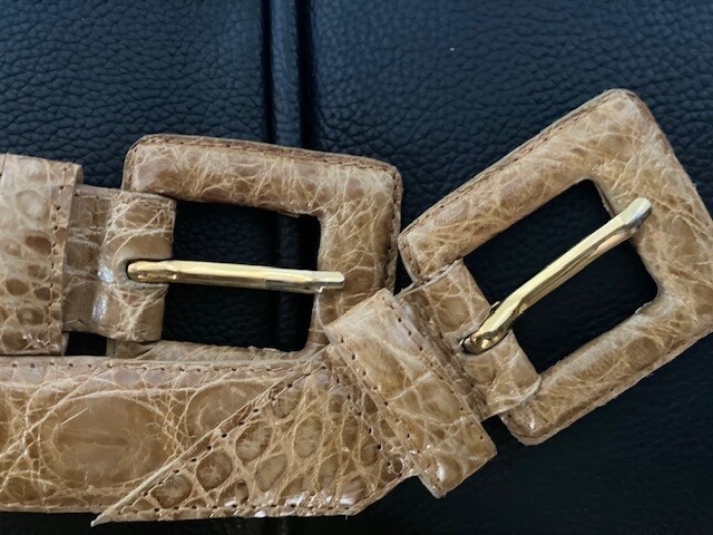 Nancy Gonzalez Tan Croc-Embossed Double Wrap Belt with Gold Buckles NWOT Auth Nancy Gonzalez Tan Beige Lt Brown Crocodile Double  main image 3