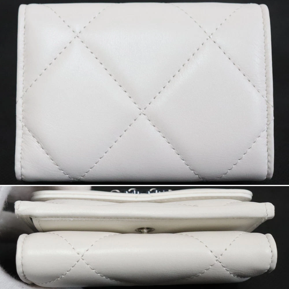 CHANEL Pre-Owned 19 Trifold Flap Compact Wallet - Farfetch