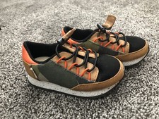 Toms Orange Camo Bixby Sneakers Size 5