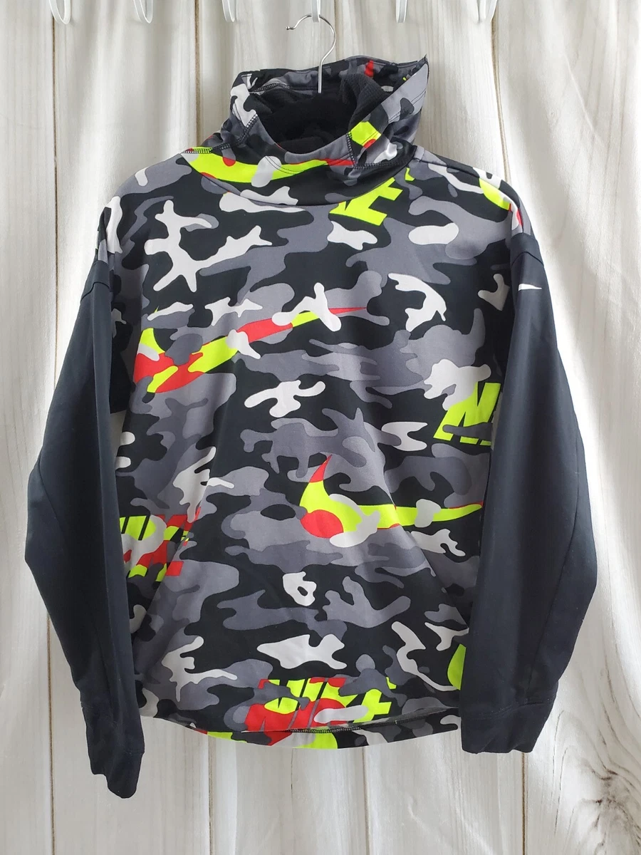 Nike black cheap and yellow hoodie