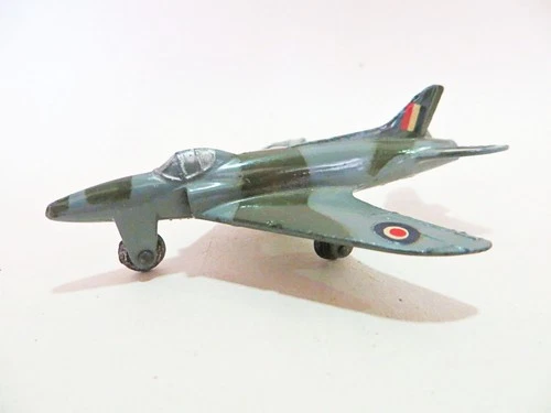 DINKY 736 'HAWKER HUNTER RAF JET PLANE'. COMPLETE. VINTAGE. ORIGINAL. EXCELLENT.