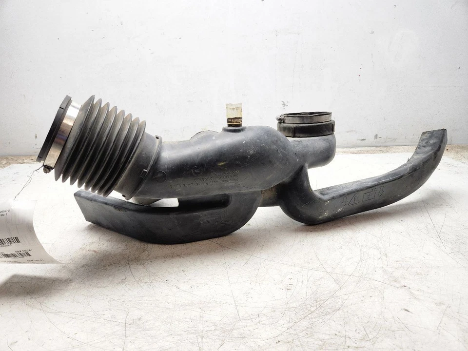 2003–2007 Hummer H2 Air Intake Tube Resonator OEM 15059739 Genuine GM Part - Image 4 of 4