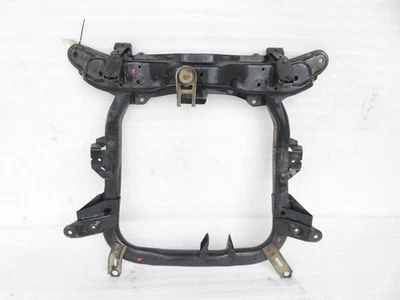 Scion xB 2004 Sous-châssis avant Essence CZM319421 - Photo 1/4