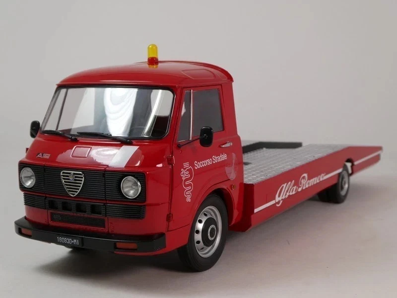 Alfa Romeo A12 F12 1977 Carro Attrezzi Rosso 1/18 MITICA 200083D - Immagine 2 di 4