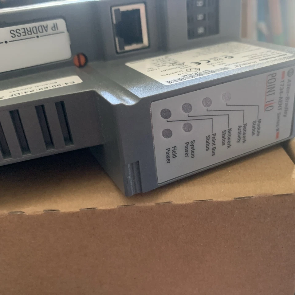 AB 1734-AENT Nueva Caja Abierta Foto 4 de 4