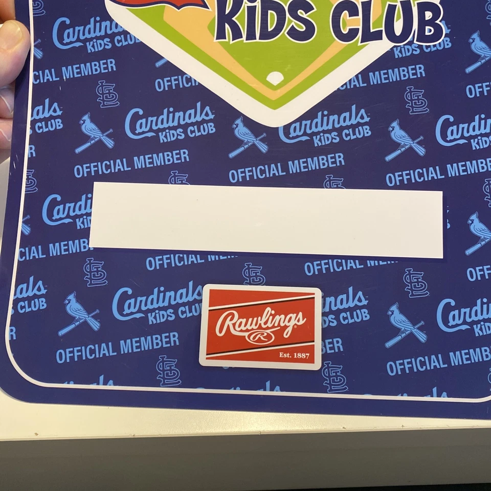 St Louis Cardinals Kid's Club Rawlings Official Member Plastic Sign & Lanyard - Image 3 of 4