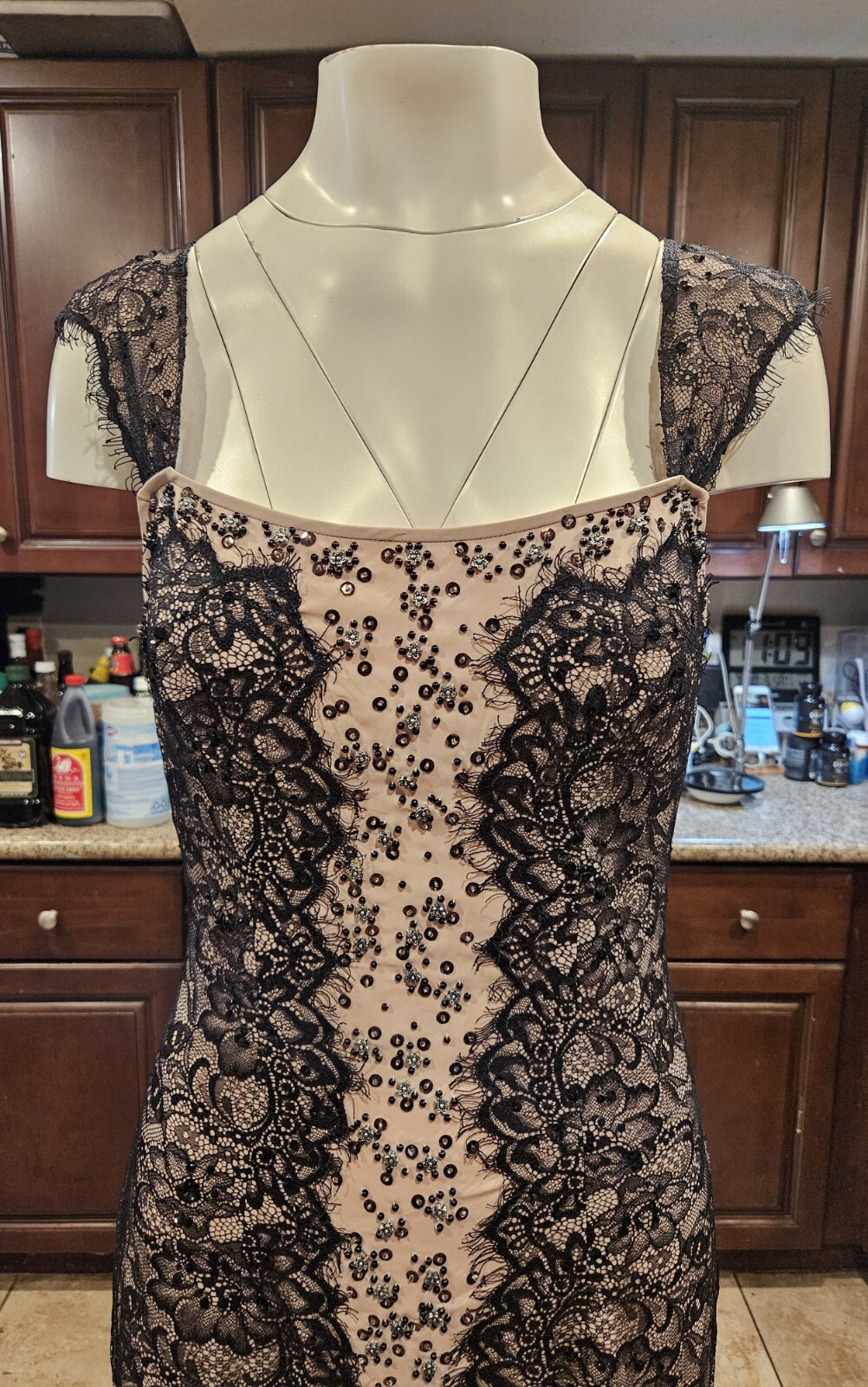 Picture 2 of 17