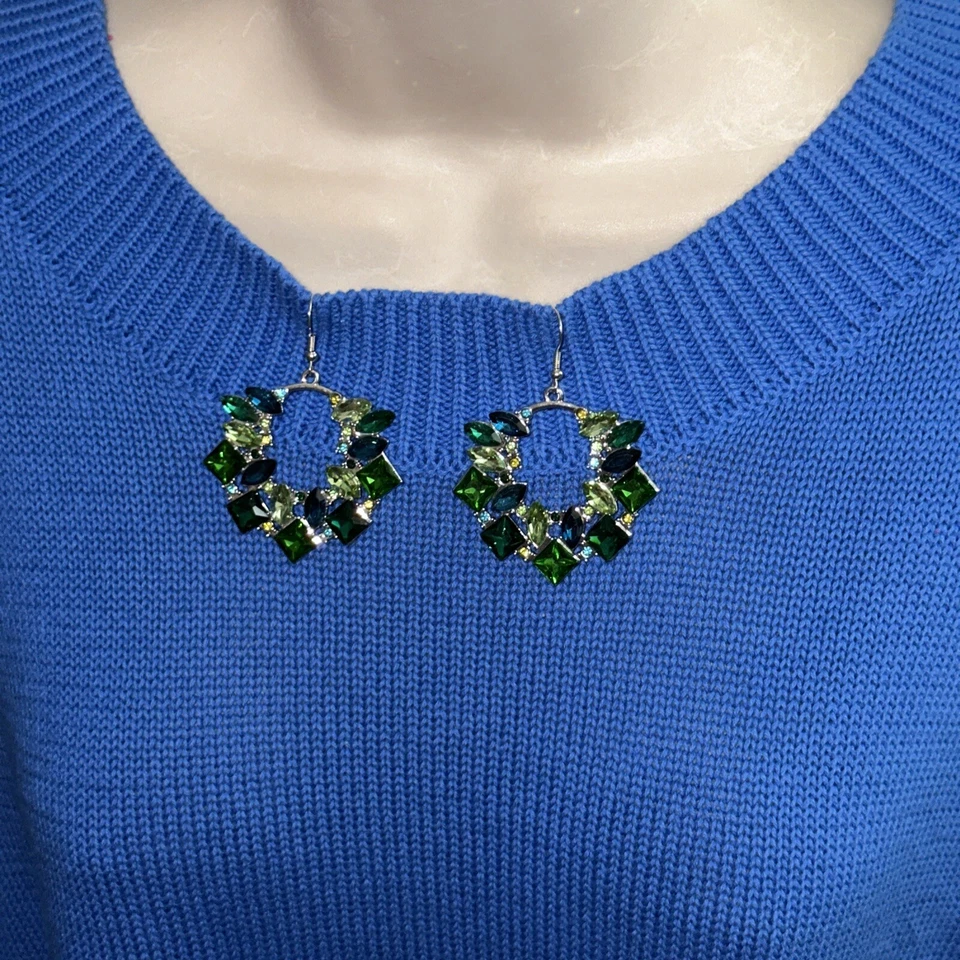 J Crew 水钻蓝宝石翡翠爱尔兰绿色耳环出价 4 个慈善 ❤️244x3 — 第 2/4 张图片