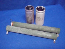 MIXED LOT OF SAMGAMD CAPACITORS AND CLAROSTAT RESISTORS USED