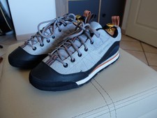chaussures randonnée Merrell homme 43