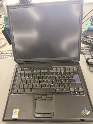 IBM ThinkPad R40 Intel Pentium M Windows XP