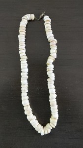 Puka shell necklace vintage Hawaiian