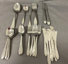 SET OF 34 ONEIDA LTD WMA ROGERS STAINLESS [SURF-MAID]